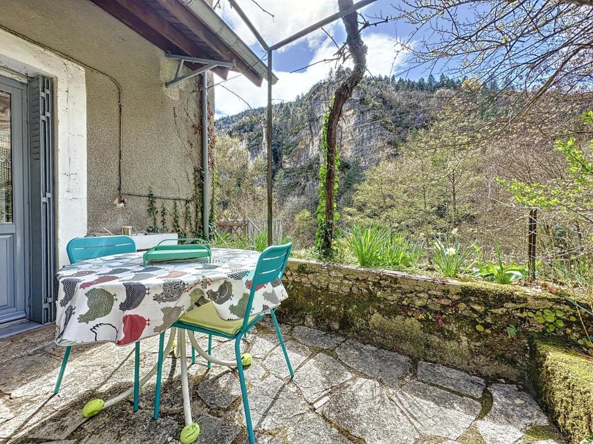 Ferienhaus Gorges Du Tarn : Charmant Gite Avec Vue Sur Le Tarn Sainte-Énimie
