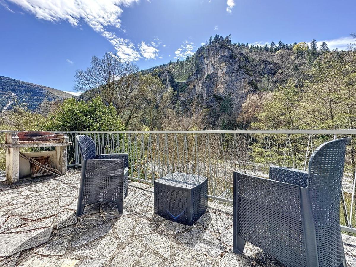 Holiday home Gorges Du Tarn : Charmant Gite Avec Vue Sur Le Tarn Sainte-Enimie